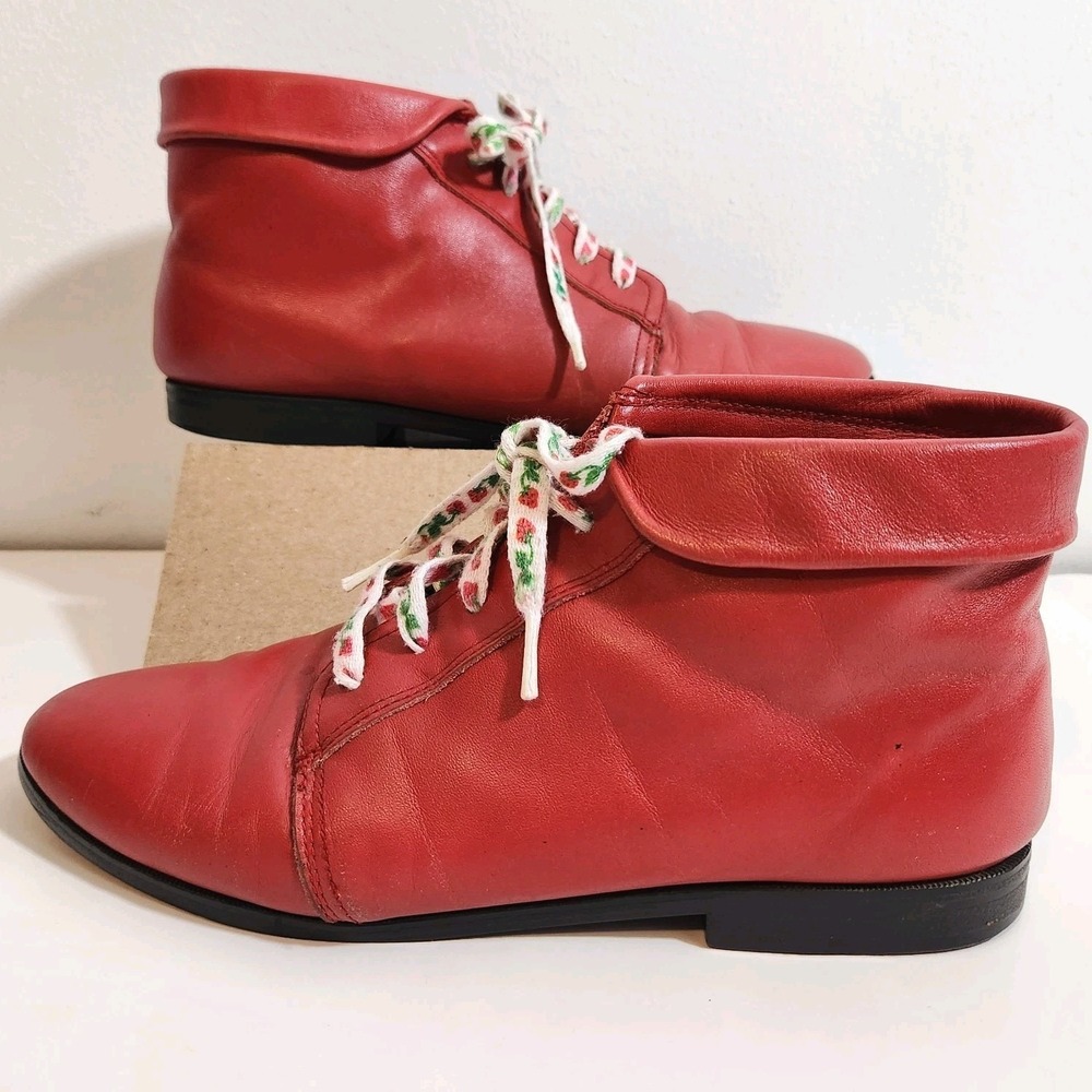 Vintage Brioso Red Leather Ankle Boots Womens Sz 9 Cottagecore Strawberry Laces